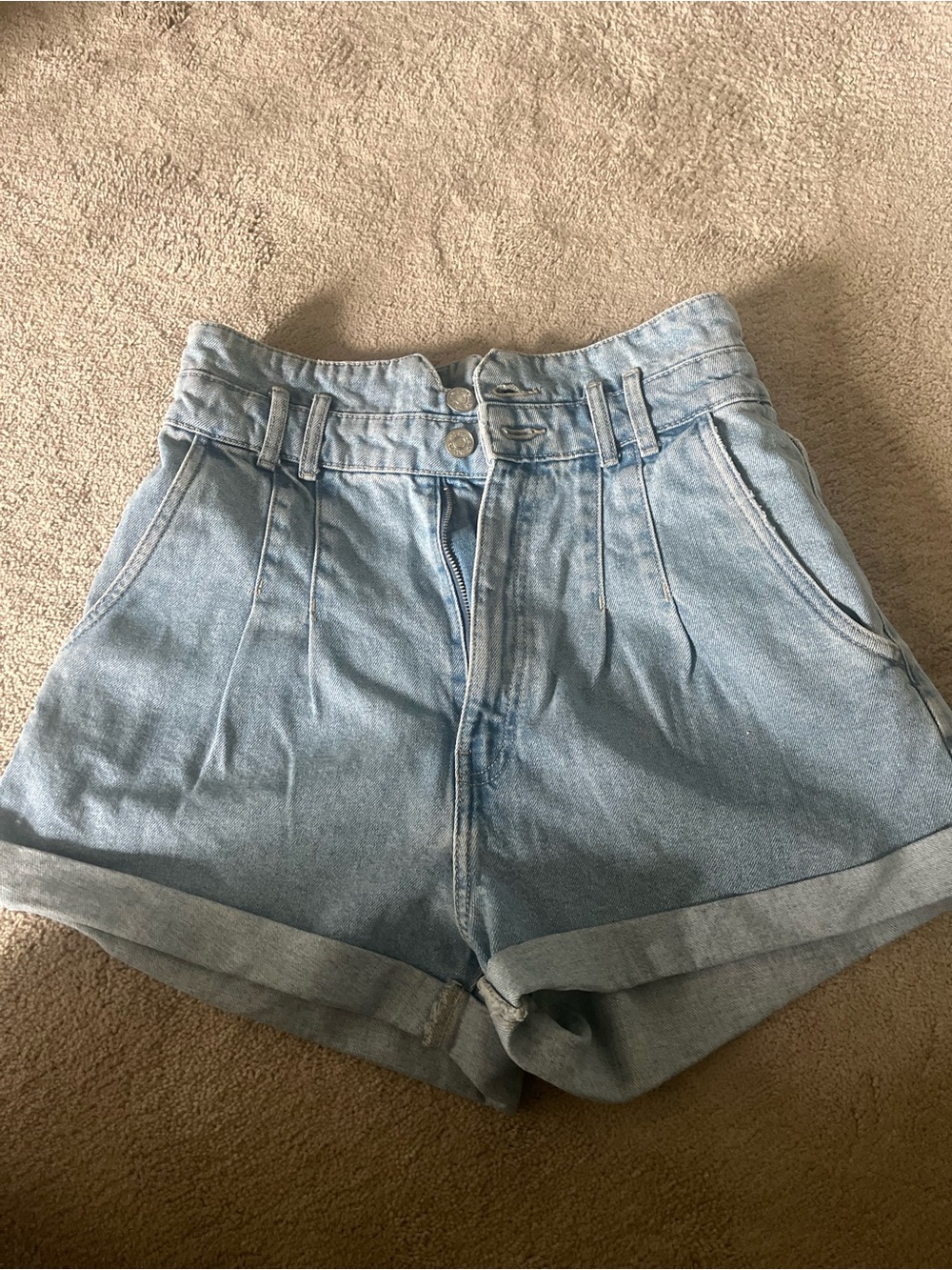 Zara High-Waist Light Blue Denim Women’s Shorts size 6